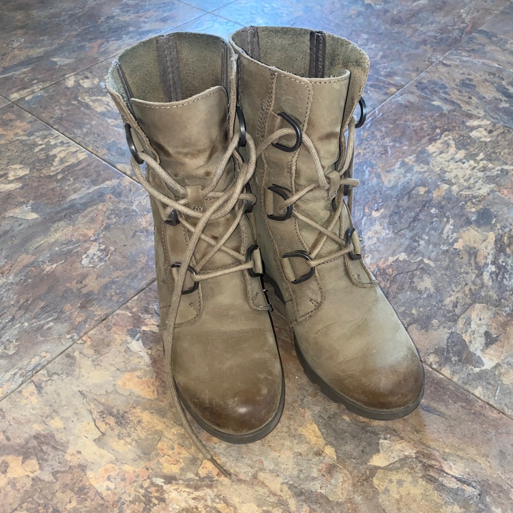 Sorel Joan of Arctic Wedges